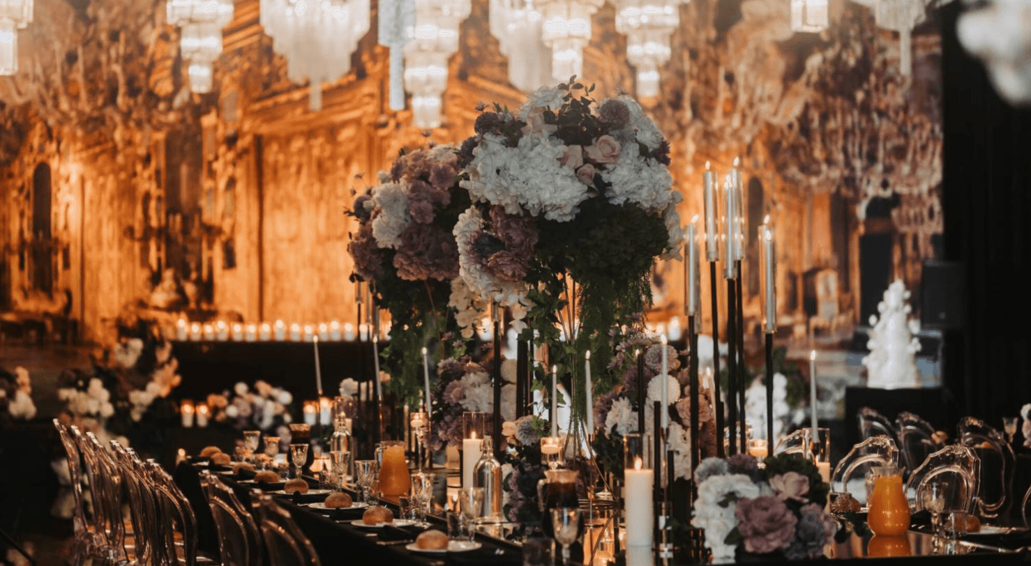Dark ballroom — hydrangea centrepiece